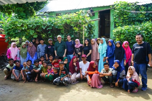 Berkunjung ke Lombok, Investree Salurkan Bantuan Alat-Alat Ibadah untuk Para Santri yang Membutuhkan